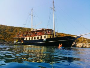 Polaris – Wedding Boat Venue