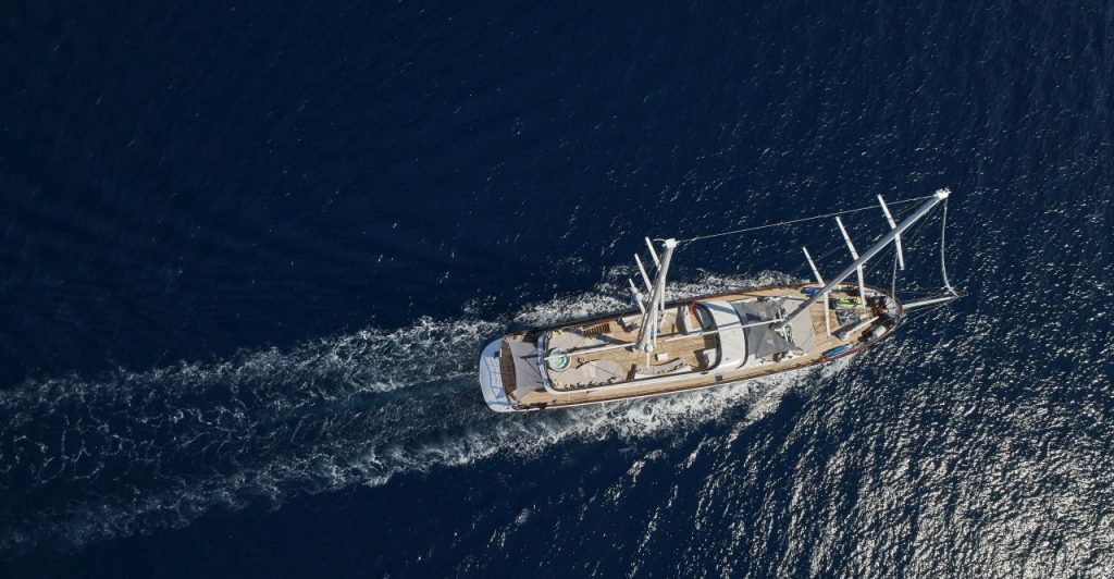 Lady Gita – Luxury Sailing Yacht