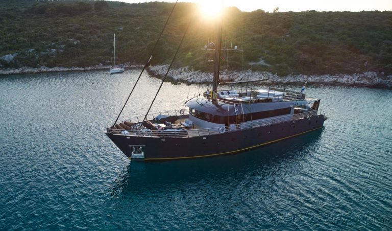 Rara Avis - Luxury Sailing Yacht