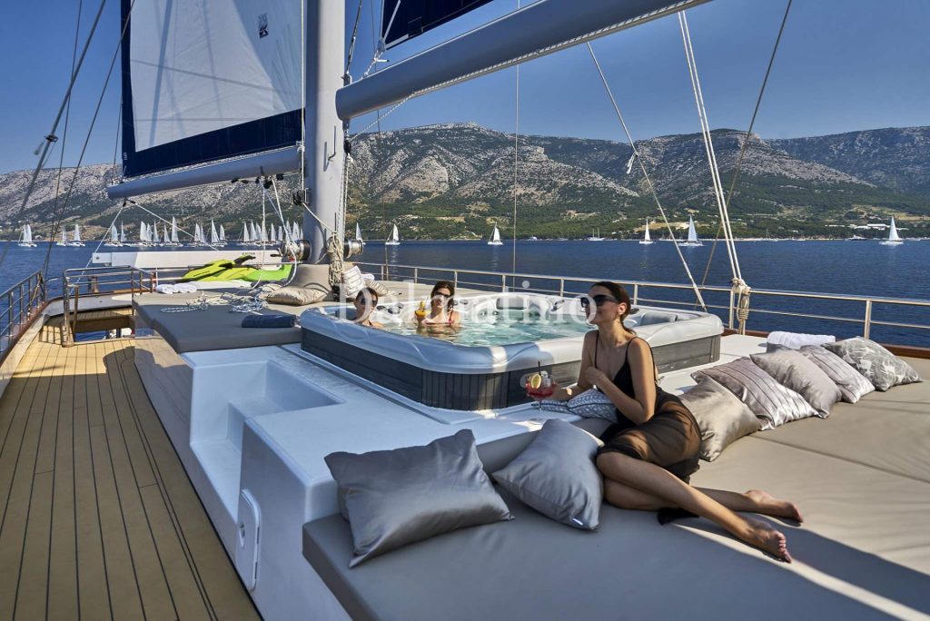 Dalmatino – Luxury Sailing Yacht