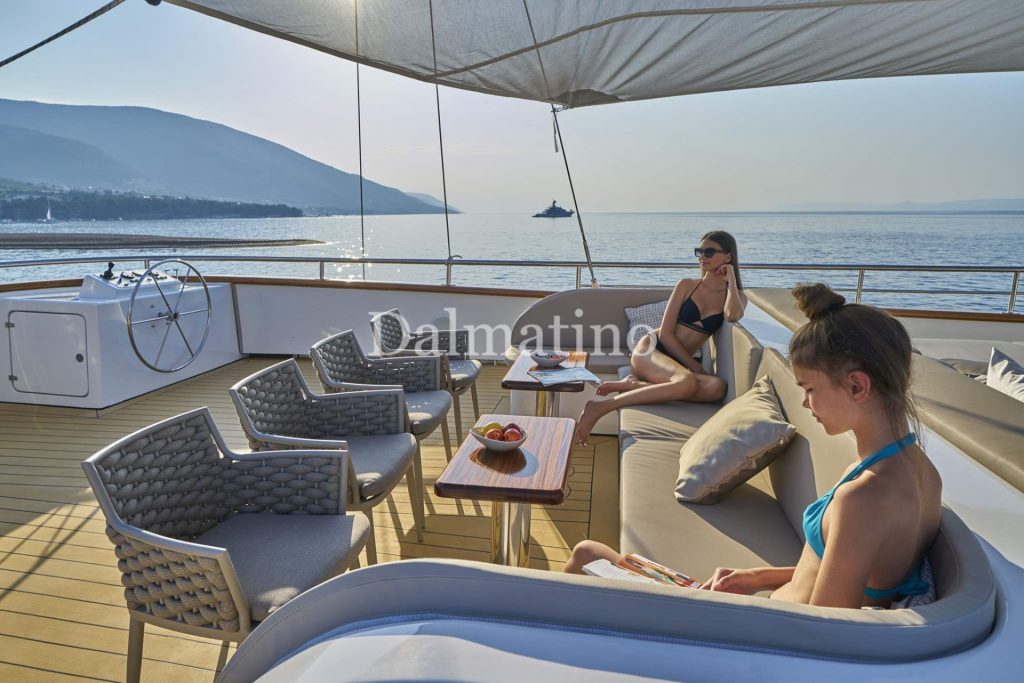 Dalmatino – Luxury Sailing Yacht