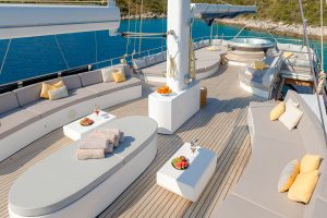 Lady Gita – Luxury Sailing Yacht