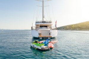 Lady Gita – Luxury Sailing Yacht
