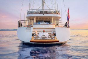 Lady Gita – Luxury Sailing Yacht