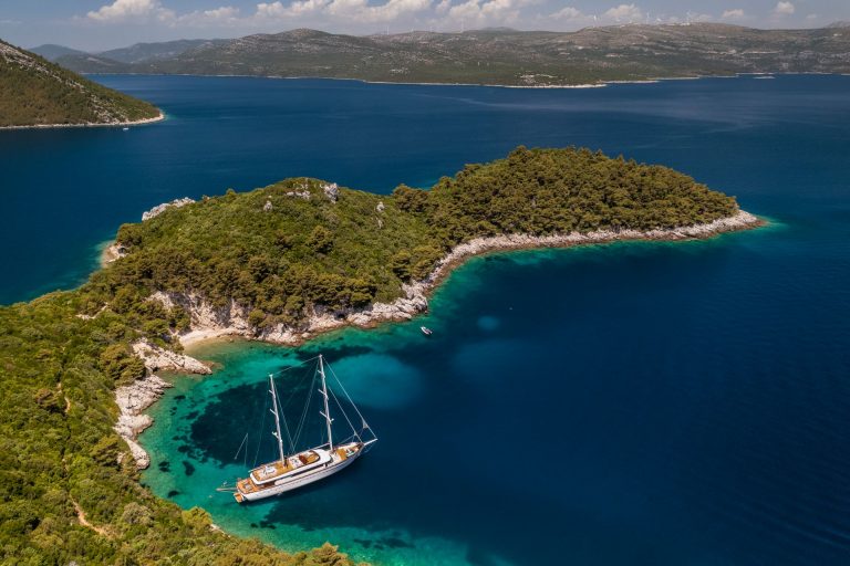 Love Story - Luxury Sailing Yacht Love Story - Luxury Sailing Yacht
