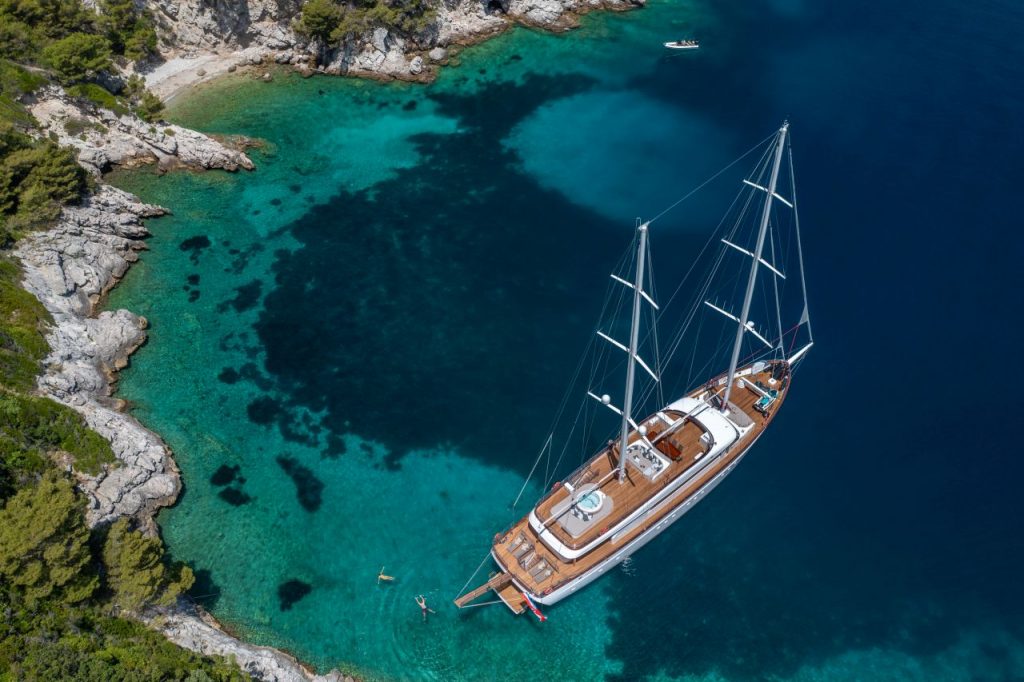 Love Story – Luxury Sailing Yacht