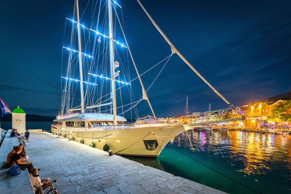 Son de Mar – Luxury Sailing Yacht