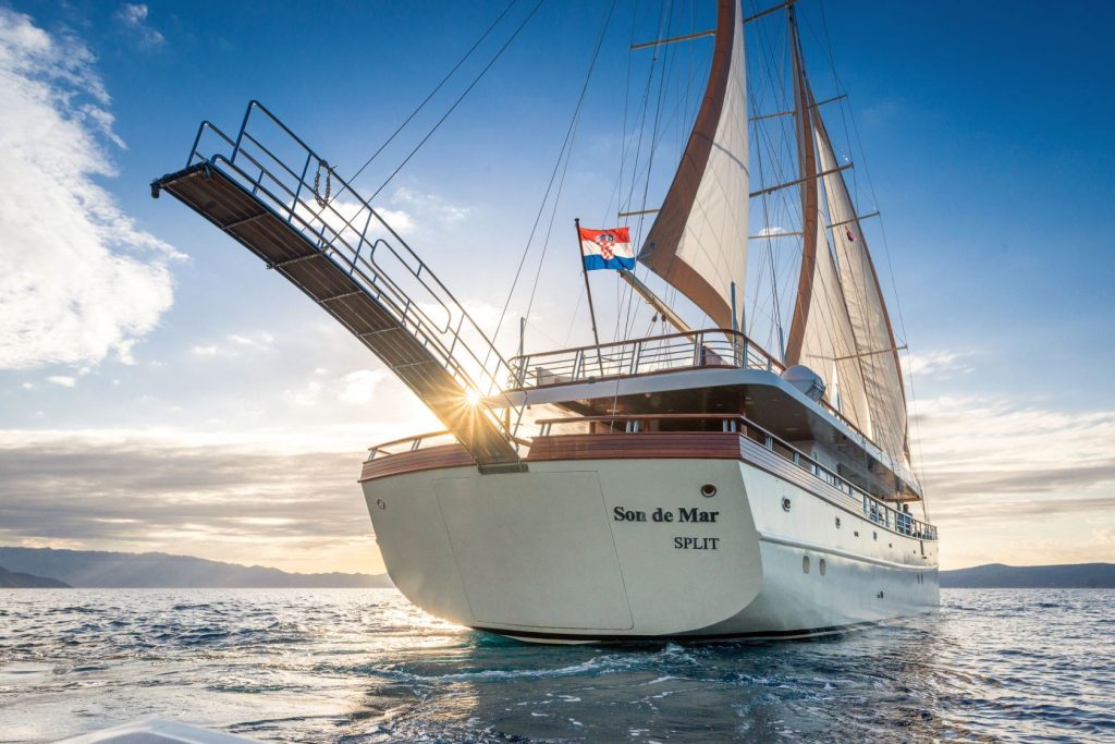 Son de Mar – Luxury Sailing Yacht