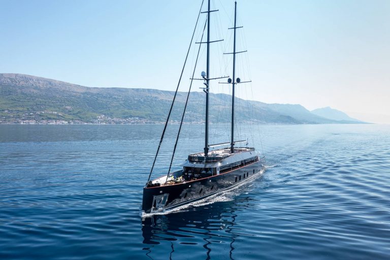 Scorpios - Luxury Sailing Yacht