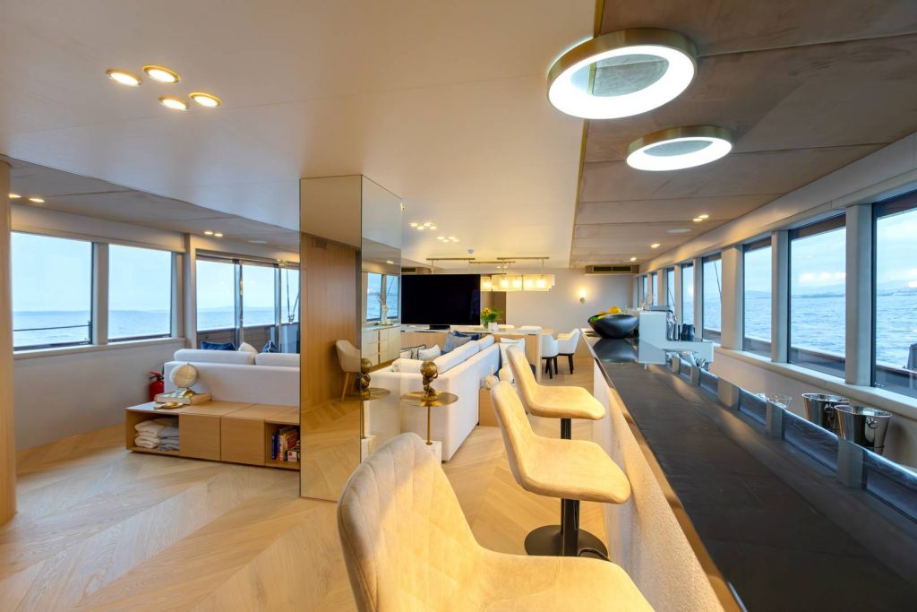 Scorpios – Luxury Sailing Yacht
